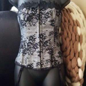 NWOT Lace corset